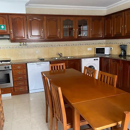 Swordfish Charming Retreat Дом отдыха *