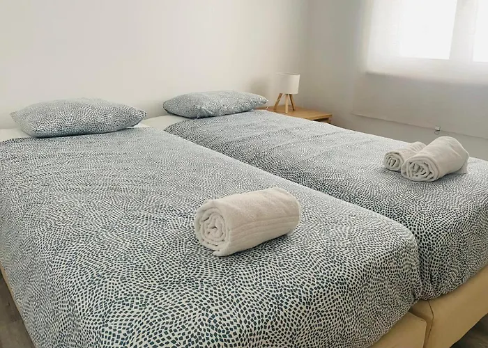 Дом отдыха Swordfish Charming Retreat *