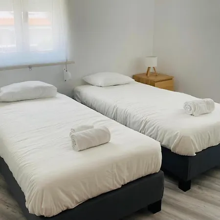 Swordfish Charming Retreat * 佩尼契