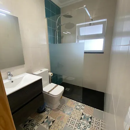 Swordfish Charming Retreat 佩尼契