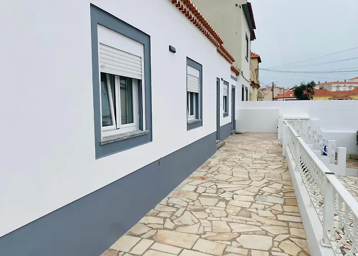 Swordfish Charming Retreat بينيش